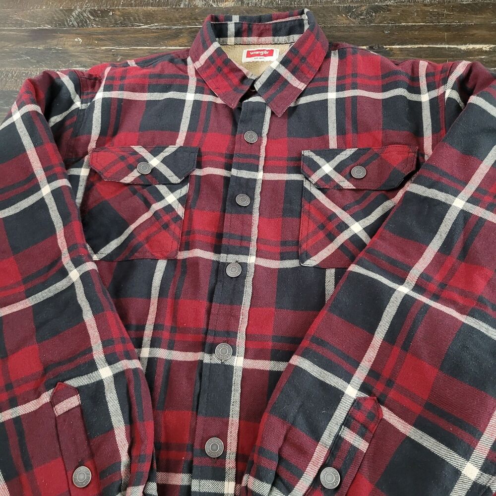 Wrangler Red & Black Plaid Sherpa-Lined Flannel Shirt Jacket Men’s Large